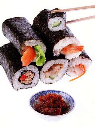 sushim seaweed, rumpai laut, seaweet with rice, sushi from japan, picture sushi, sushi yang menarik, 